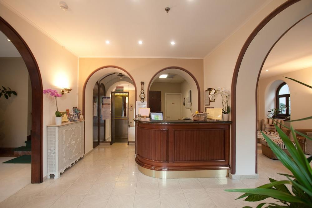 Hotel Giulio Cesare Rapallo Bagian luar foto