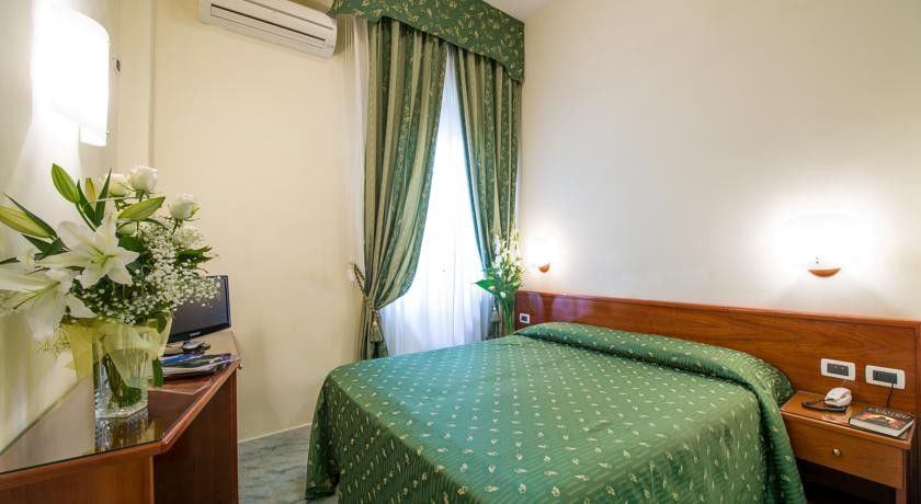 Hotel Giulio Cesare Rapallo Bagian luar foto