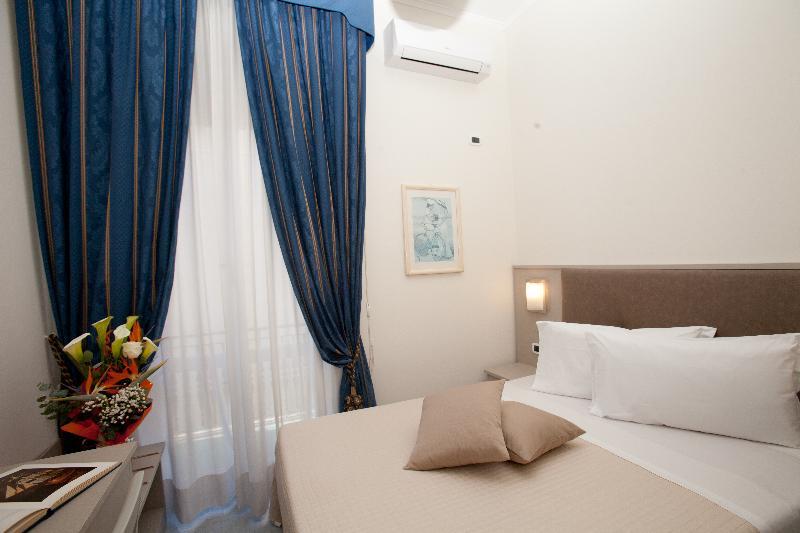 Hotel Giulio Cesare Rapallo Bagian luar foto